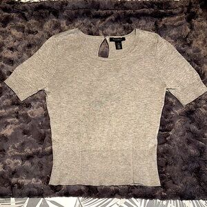 White House, black market, gray, thin knit, short sleeved top